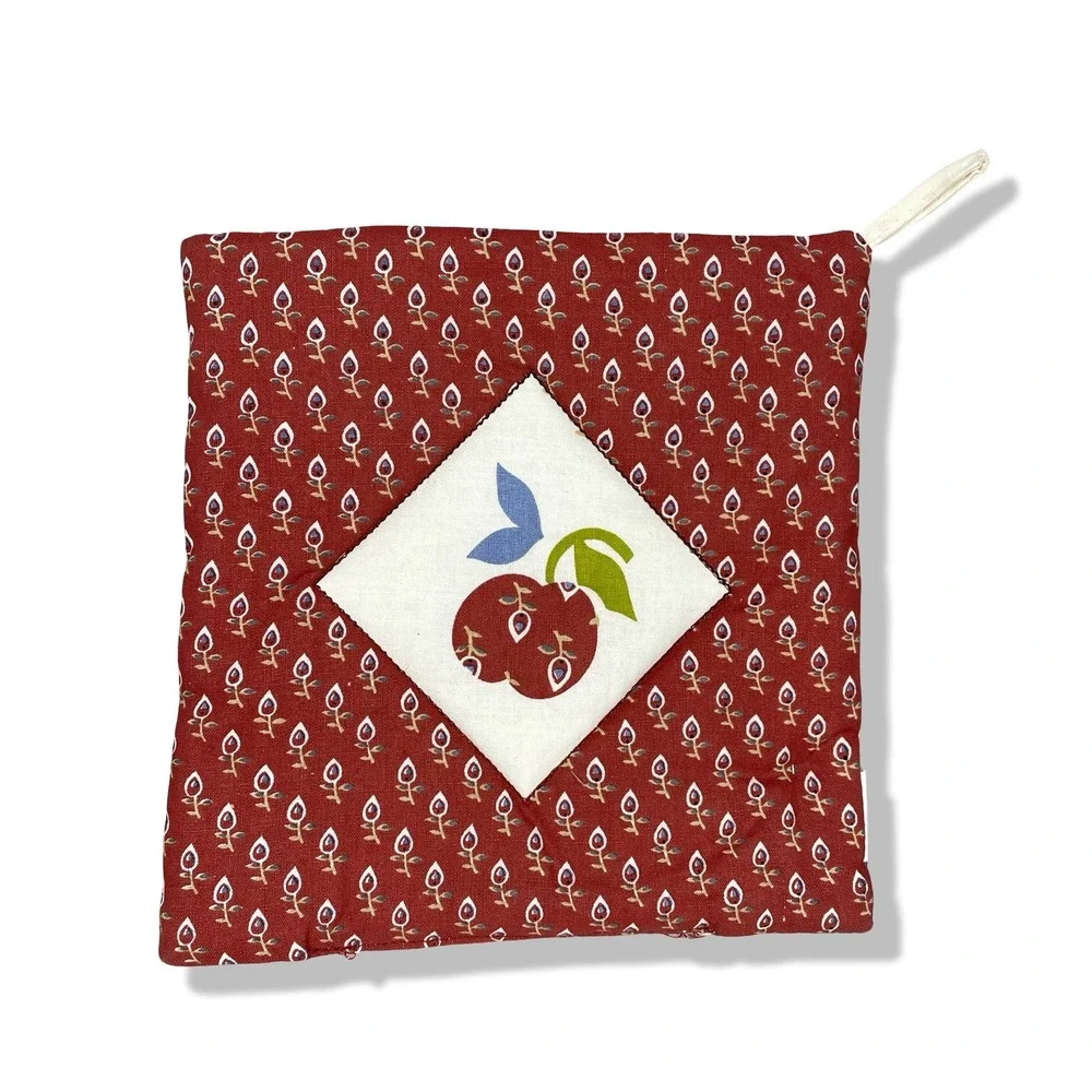 Vintage Quilt Pot Holder Oven Mitt Apple Print Kitchen Cooking Baking Red Floral